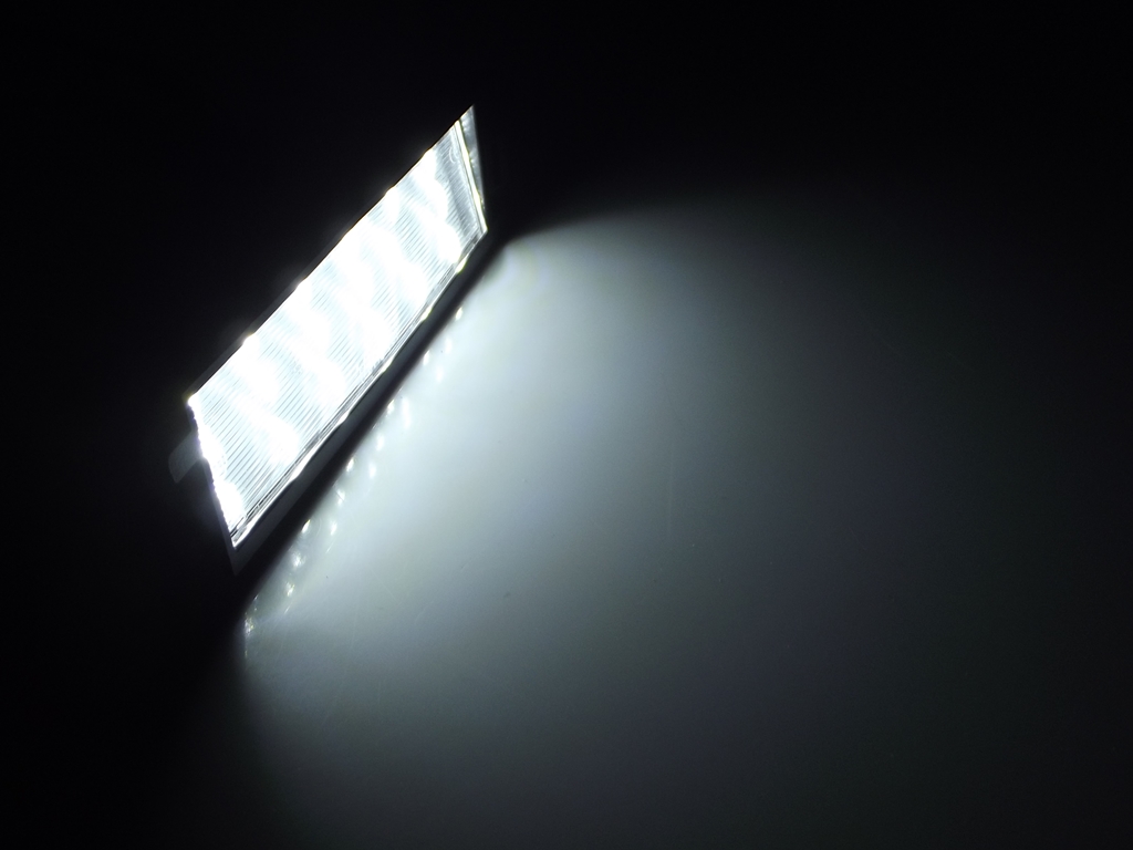 LED osvětlení SPZ TOYOTA Yaris SCP1, NLP1-,NCP1- (1999-2005)
