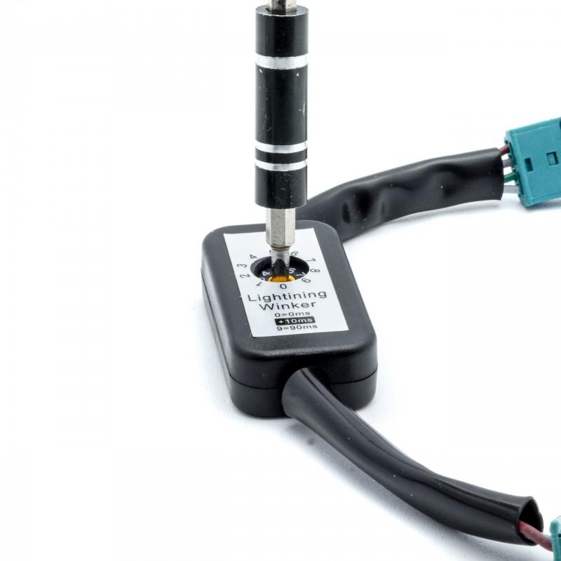 Adaptéry pro dynamické blinkry BMW 5 F11 LCI (8/2012-2/2017)