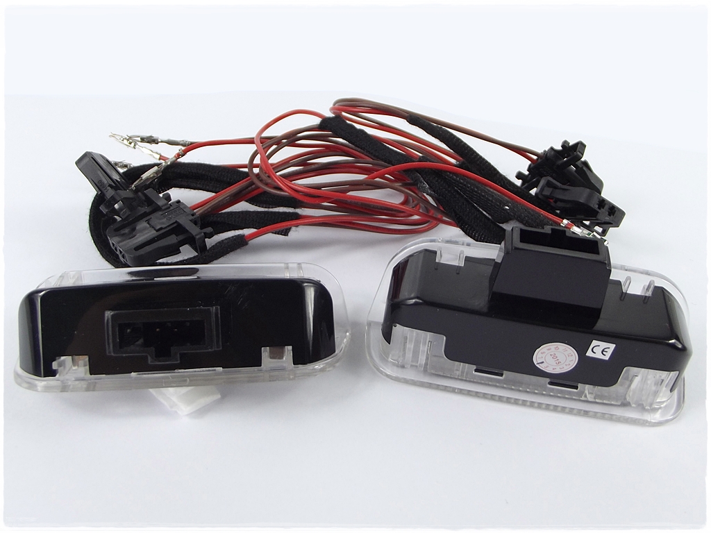 LED osvětlení dveří VW Touareg II (2010-2014) (C)
