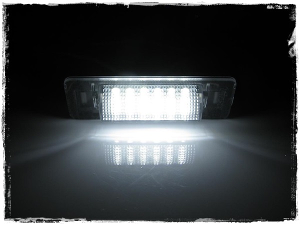 LED osvětlení SPZ MERCEDES C W202 FL sedan (1997-2001)