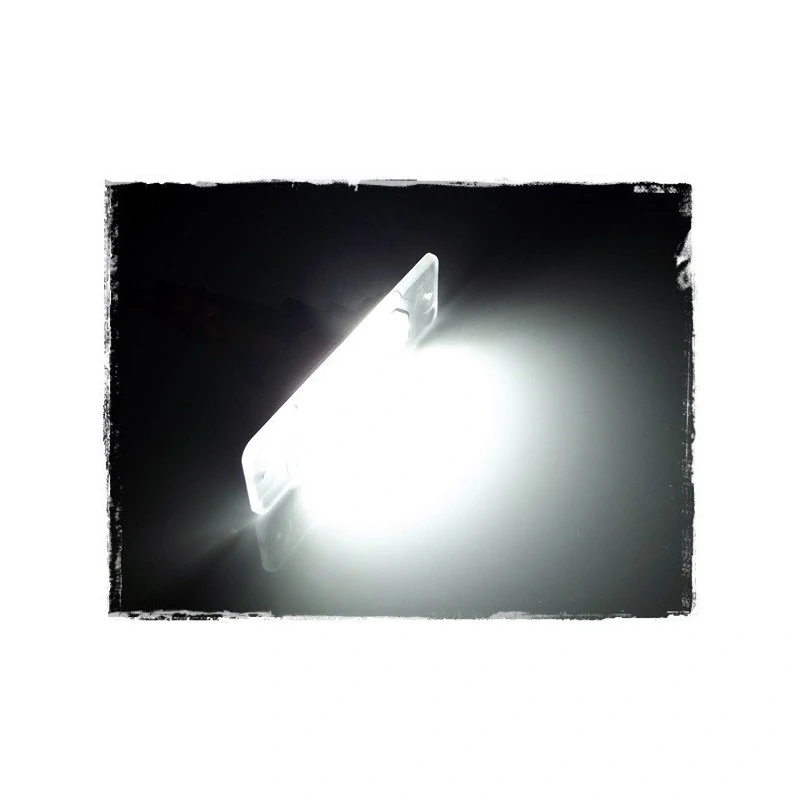 LED osvětlení SPZ INFINITI FX35 / FX45 (2003-2008)