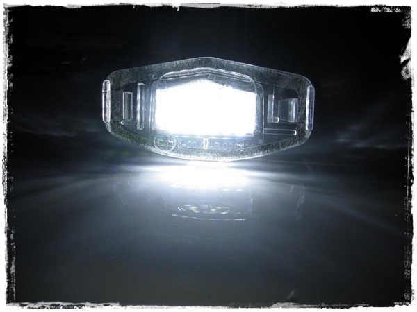 LED osvětlení SPZ HONDA Civic VII hatchback (2000-2006)
