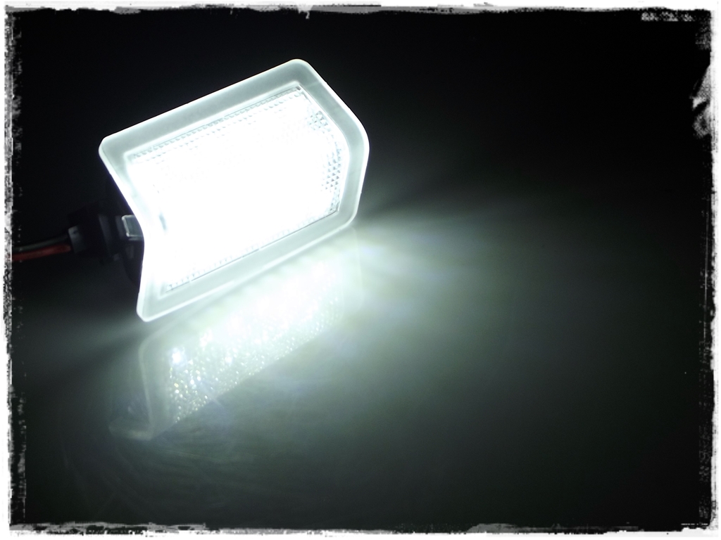 LED osvětlení interiéru MERCEDES C W204 (2006-2014)