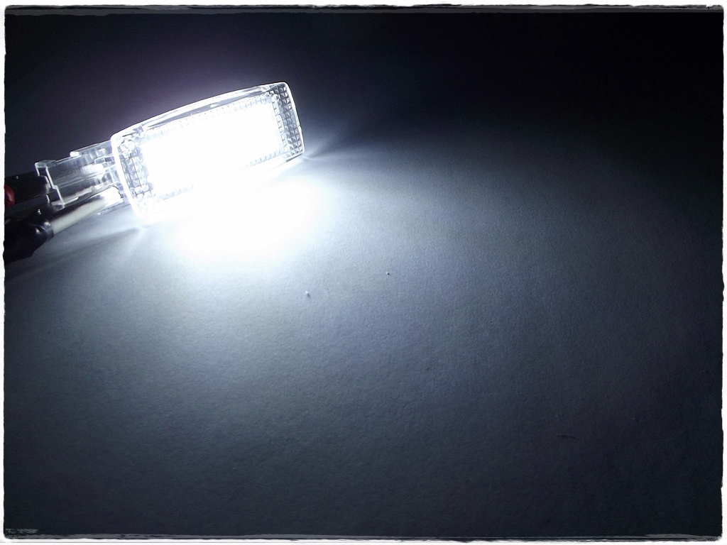 LED stropní osvětlení VW Golf VI (2008-2013)