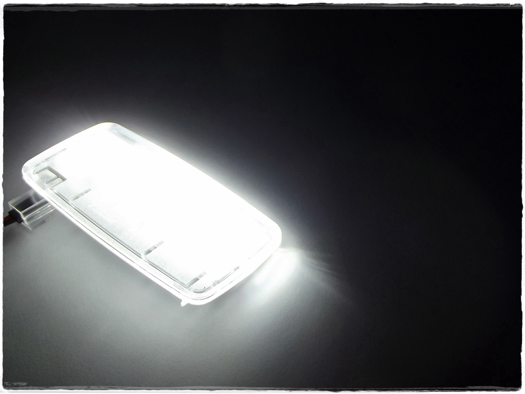LED stropní osvětlení BMW 1 E88 (2007-2013)
