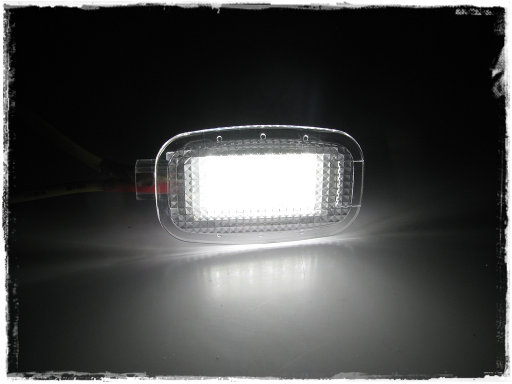 LED osvětlení interiéru MERCEDES E W212 (2009-2014)