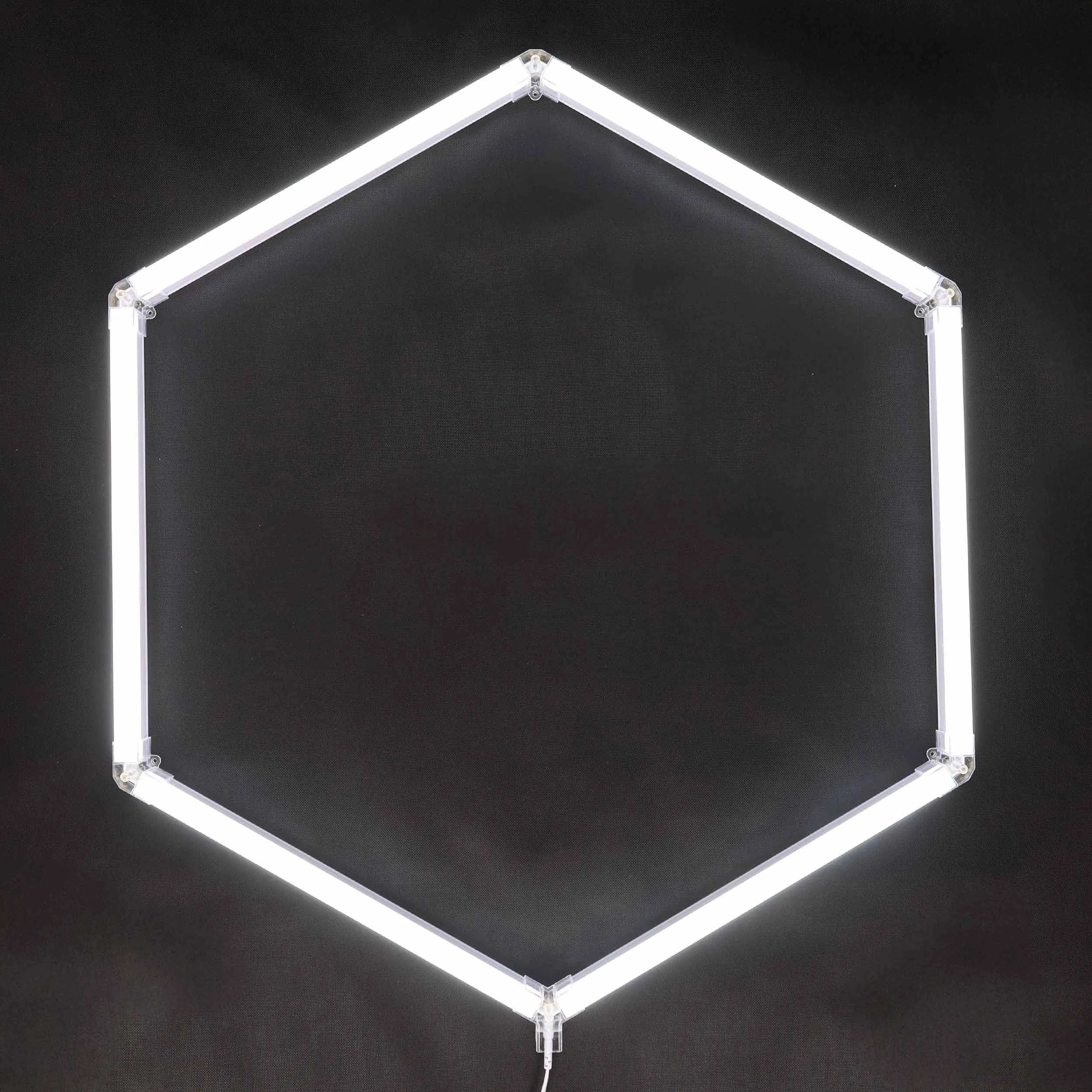 EPHCL05 osvětlení Hexagon LED 6500K 220V 95 x 330 cm