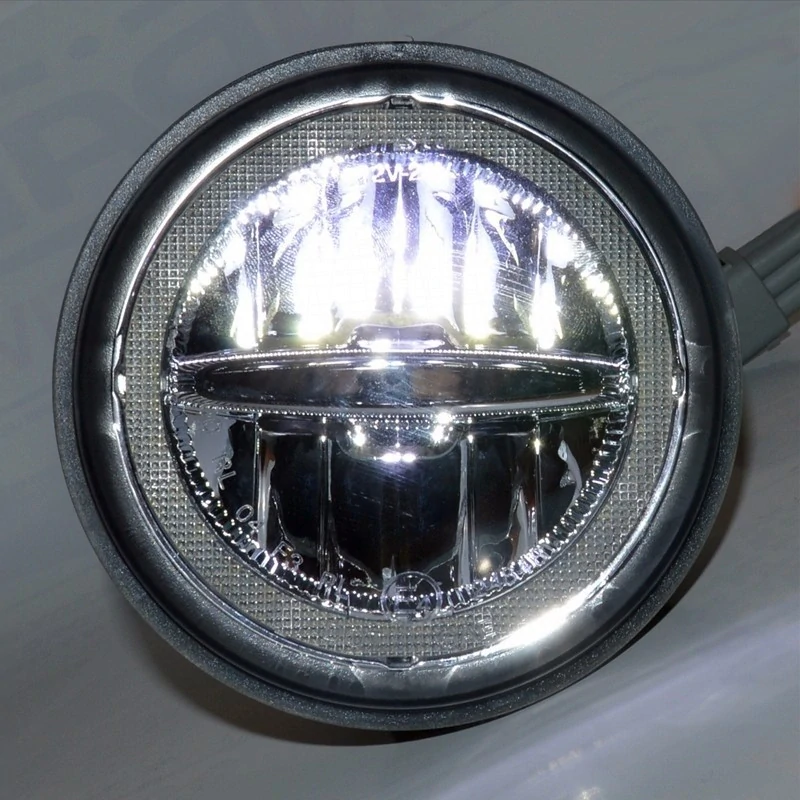LED Světla Pro Denní Svícení s Mlhovkami JEEP Cherokee III KJ FL (2005-2007)