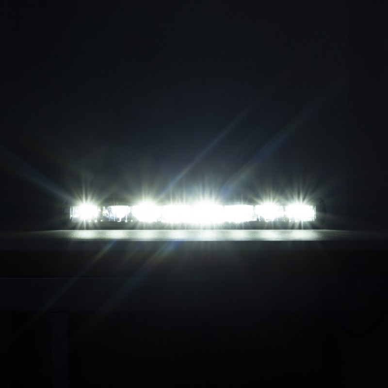 LED Dálkové světlo 56W (8 x 7W CREE) 30/60° (homologace R112)